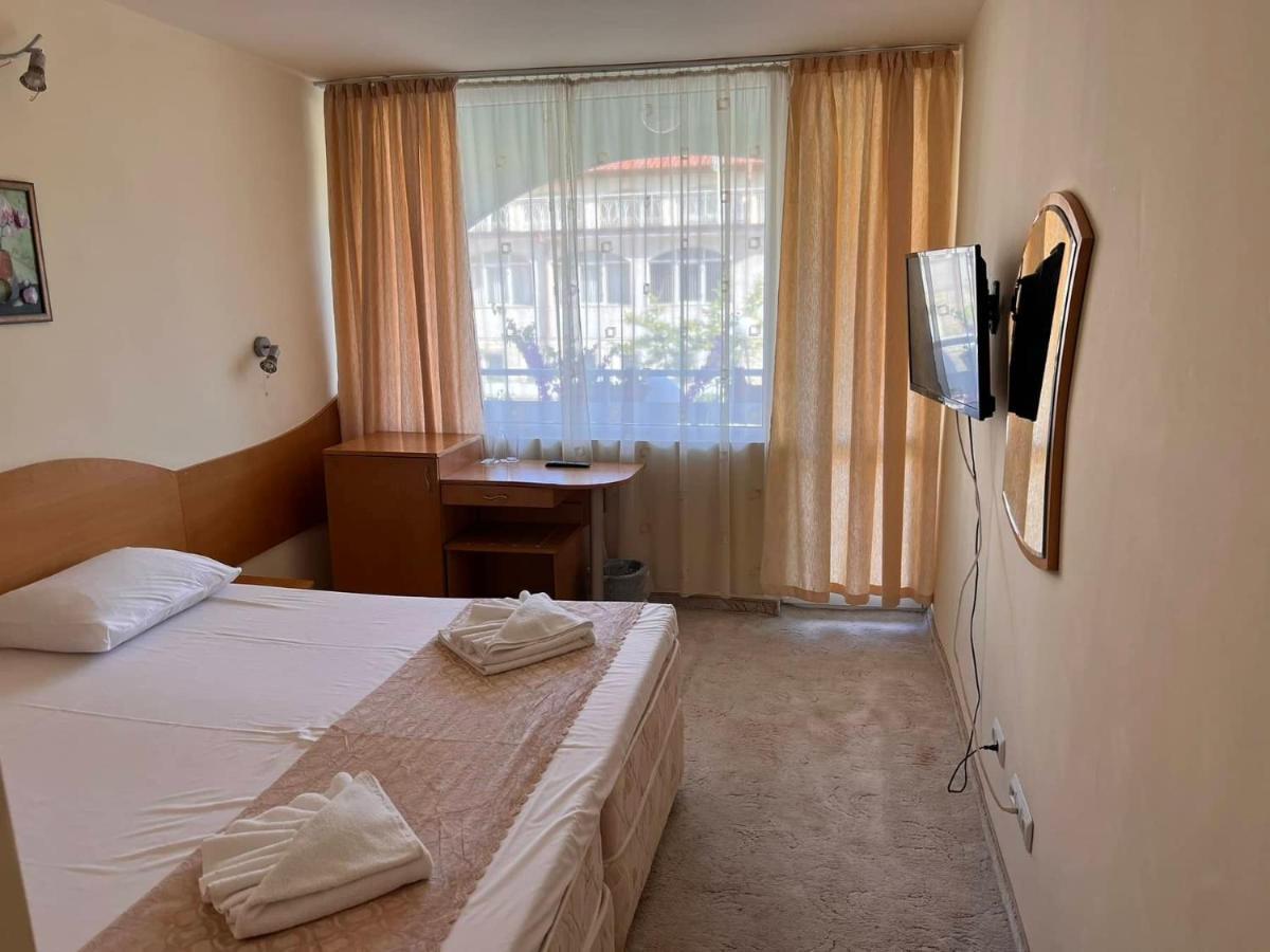 Хотел Диамант Hotel Diamond Bałczik Zewnętrze zdjęcie