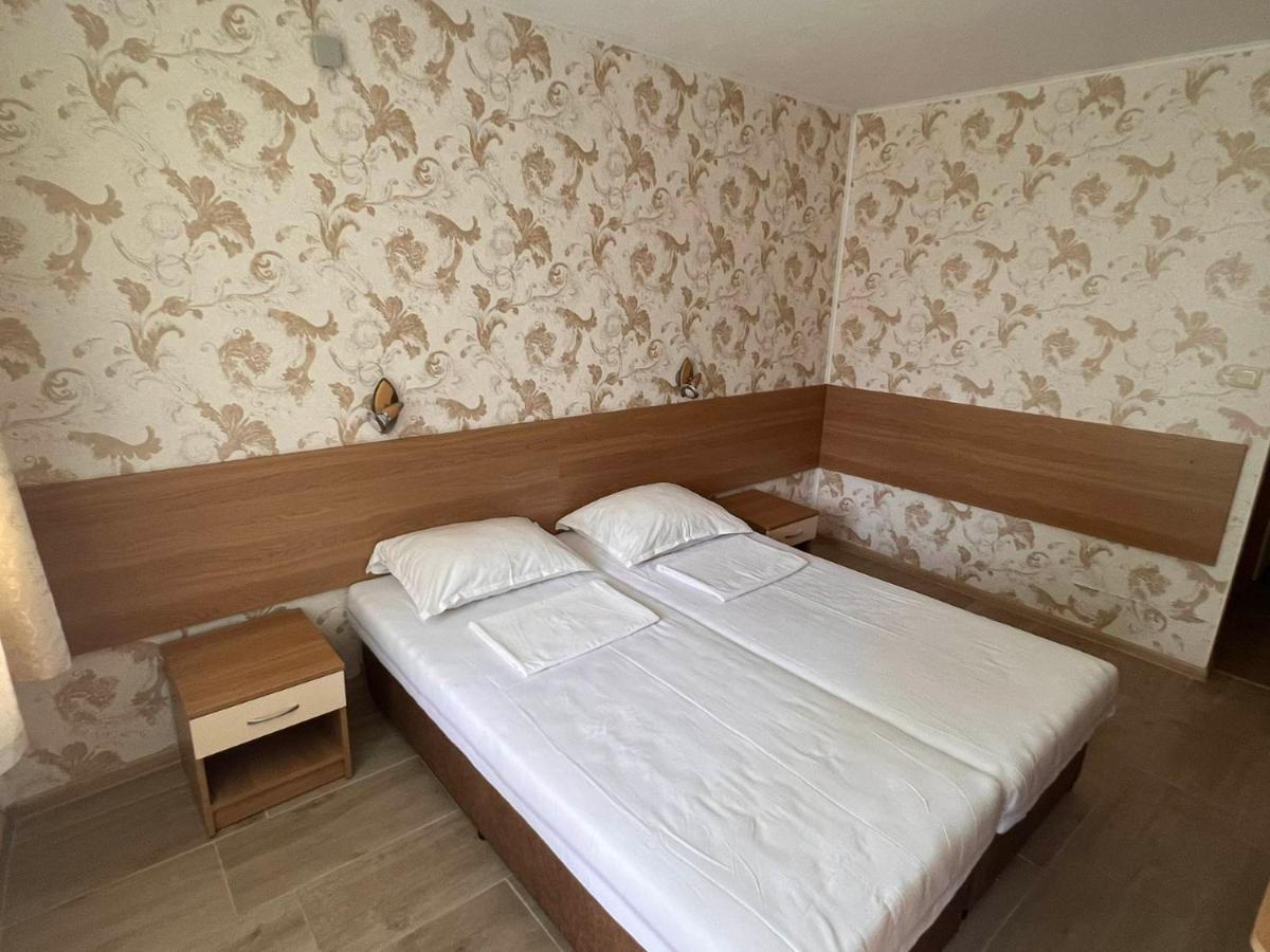 Хотел Диамант Hotel Diamond Bałczik Zewnętrze zdjęcie