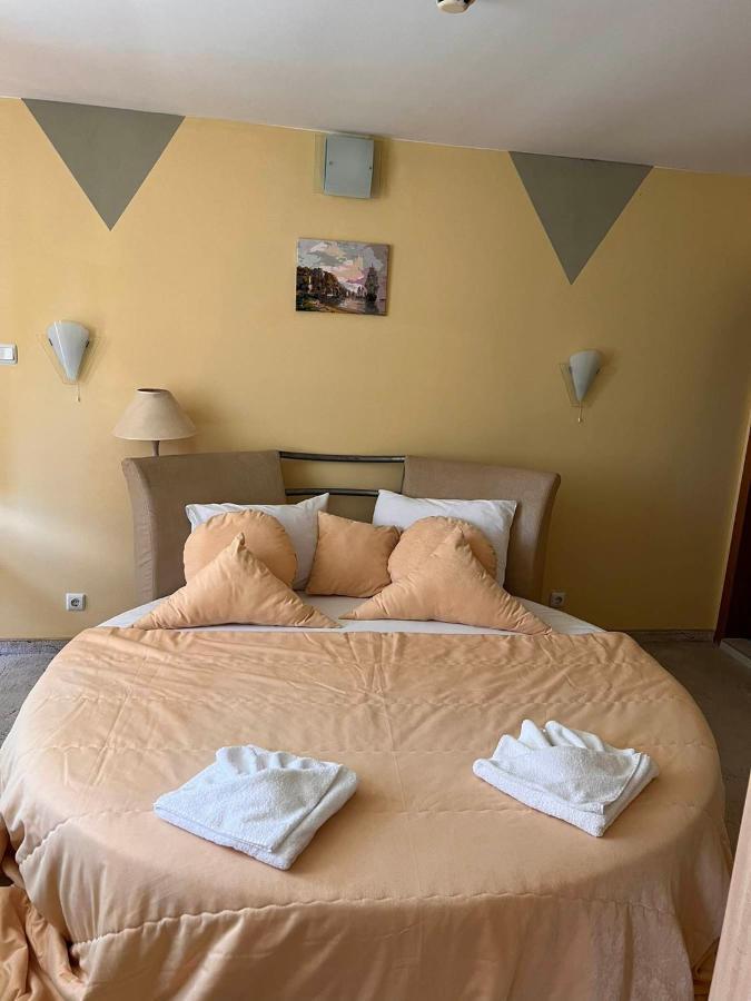 Хотел Диамант Hotel Diamond Bałczik Zewnętrze zdjęcie