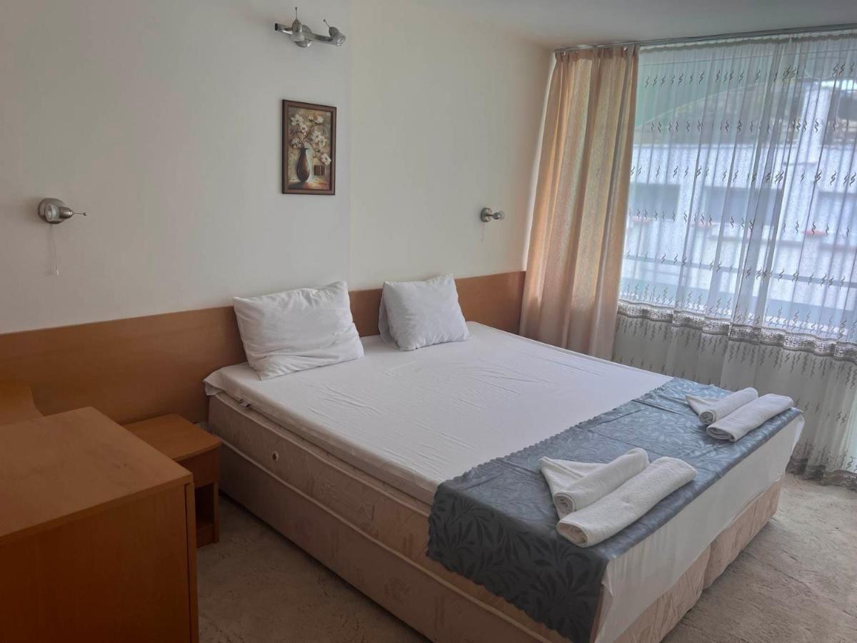 Хотел Диамант Hotel Diamond Bałczik Zewnętrze zdjęcie