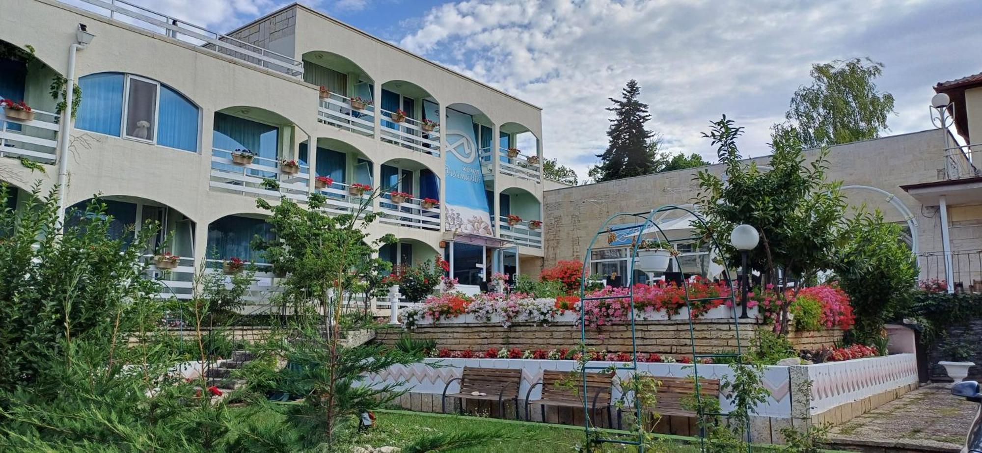 Хотел Диамант Hotel Diamond Bałczik Zewnętrze zdjęcie